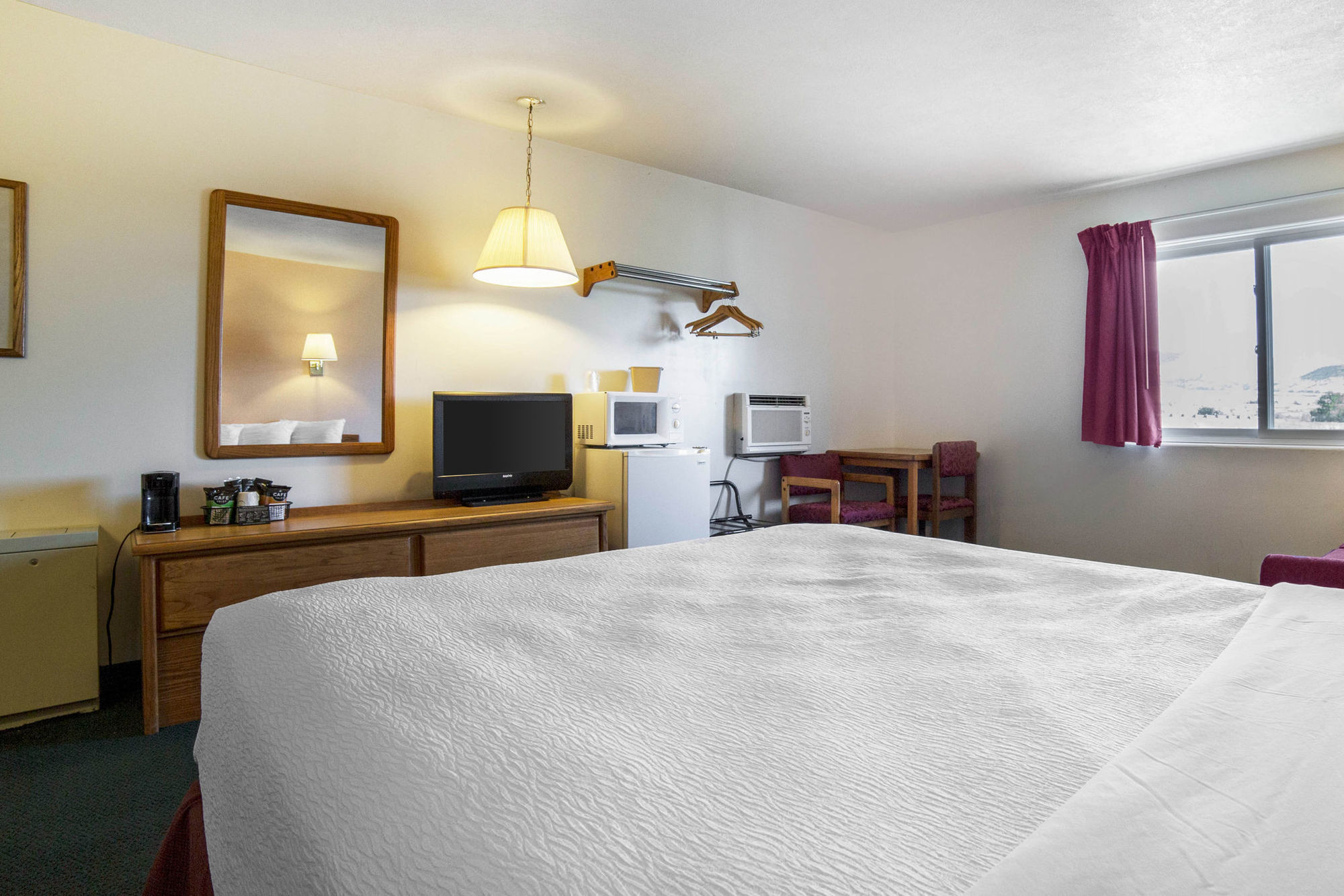 Rodeway Inn Whitehall Camera foto
